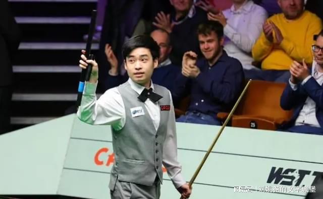 Góc Nhìn 188M: Thắng liền 3 frame, 4-3! Tư Giai Huy lội ngược dòng giành match ball, 2 trận 5-0 xuất hiện, Selby ghi 3 break trăm điểm lậ